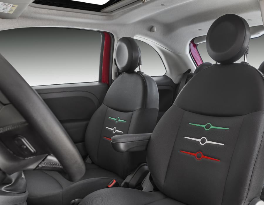 Интерьер Fiat 500 Cult 2011 года  (BR) (фото 5 из 18)